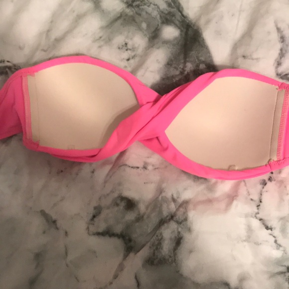 💘HOT PINK BATHING SUITE TOP - Picture 5 of 6